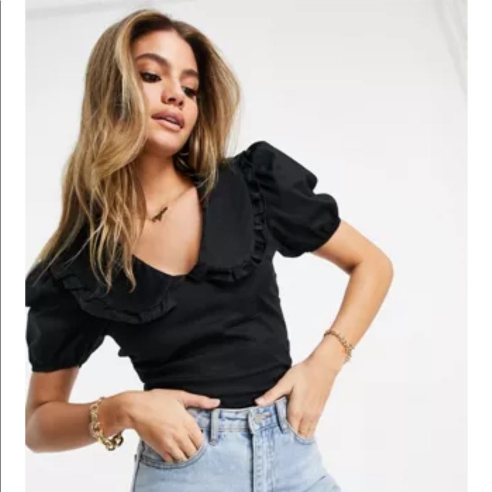 I Saw It First Oversized Ruffled Collar Cropped Shirt